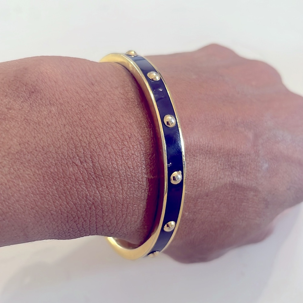 COACH 94078 Nailhead 1/4" Wide Plum Purple/Gold Bangle Bracelet